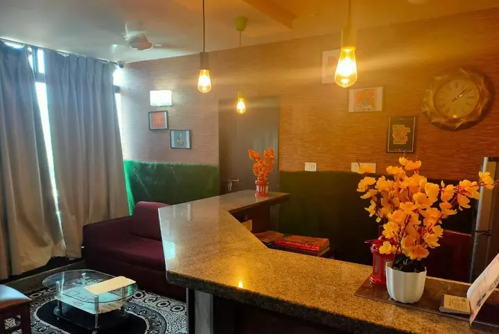 Бхубанешвар: Hotel Lal Qila