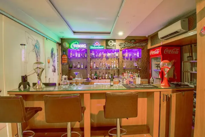 Колхапур: Hotel Radiant