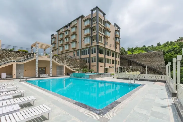 Садри: The G Mount Valley Resort & Spa