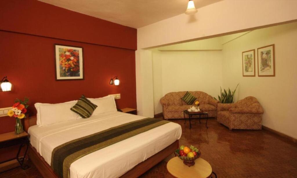 Вагатор: Konkan Crown Resort & Club Sawantwadi