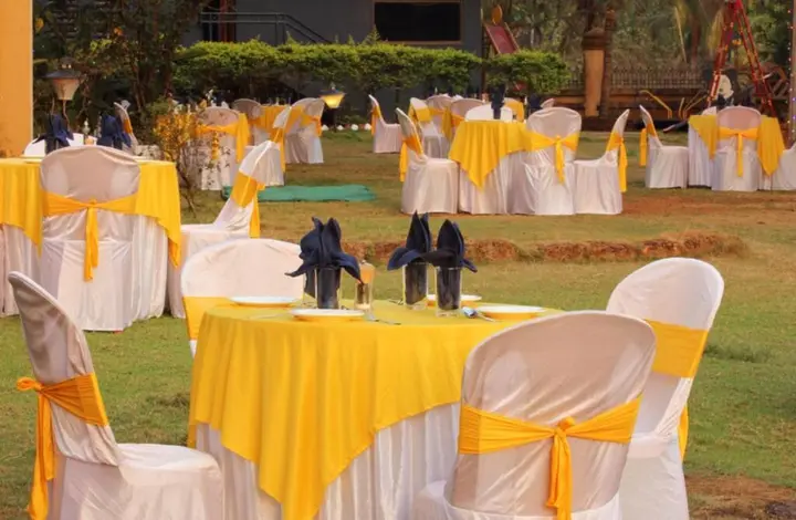 Вагатор: Konkan Crown Resort & Club Sawantwadi