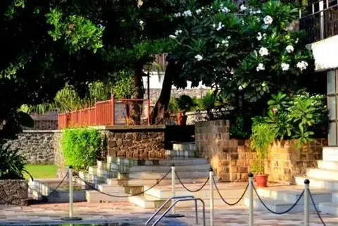 Тхане: La Shimmer Resort