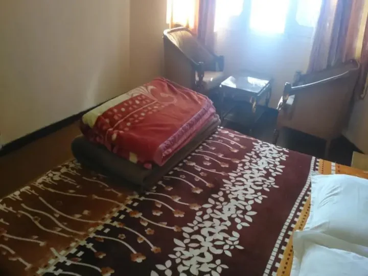 Чамба: Modi Inn Rock Side