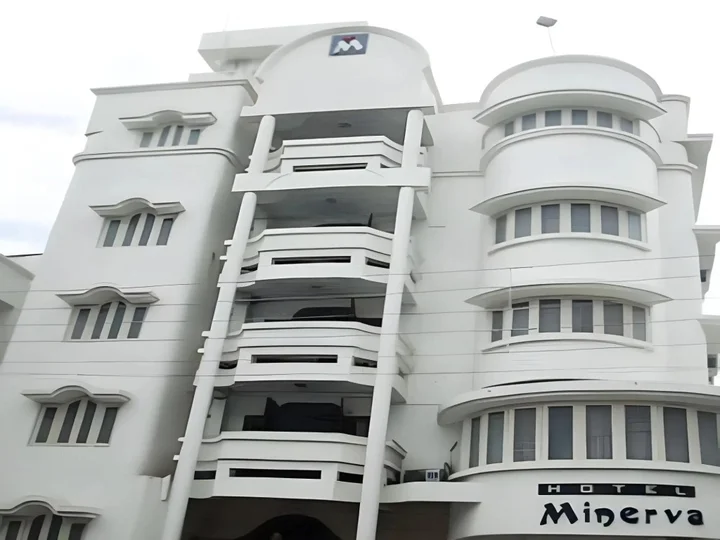 Джалгаон: Hotel Minerva