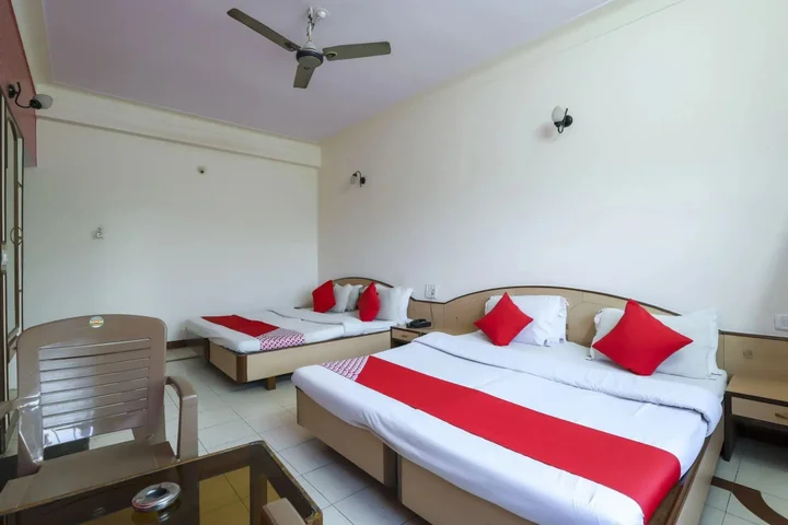 Силвасса: Hotel Hilltop