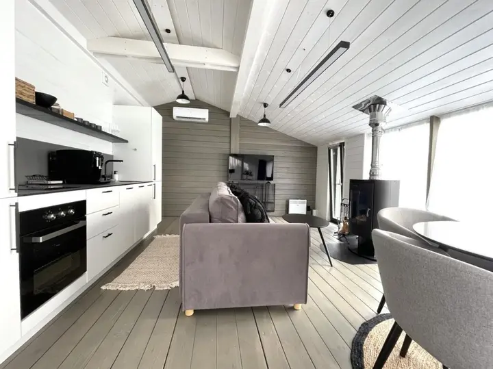 Истра: Частный Дом Two House River 1+1 с уличным СПА