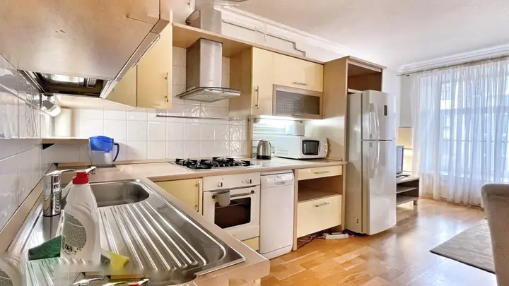 Санкт-Петербург: Апартаменты Elite Realty на Малой Садовой 3 №1