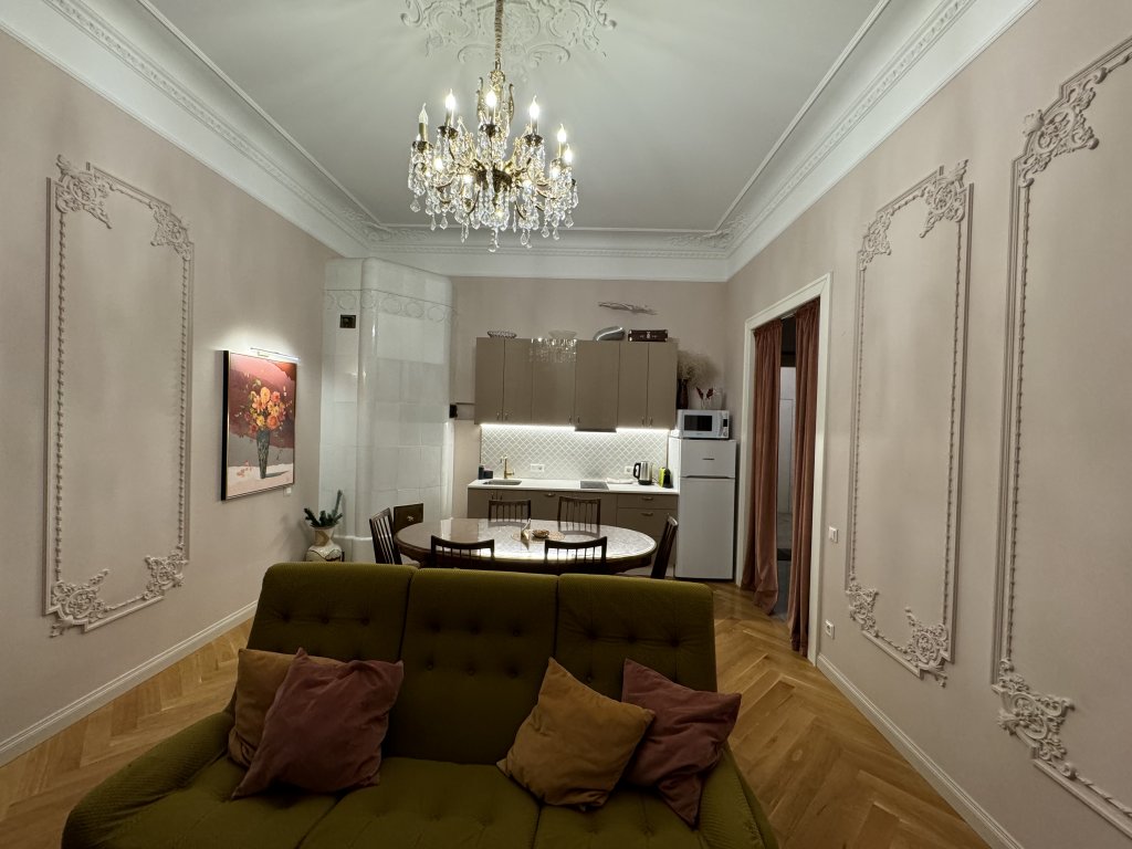 Санкт-Петербург: Париж FeelApartments