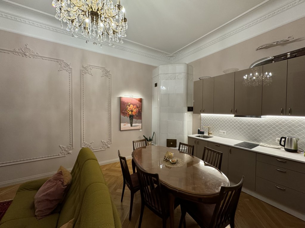 Санкт-Петербург: Париж FeelApartments
