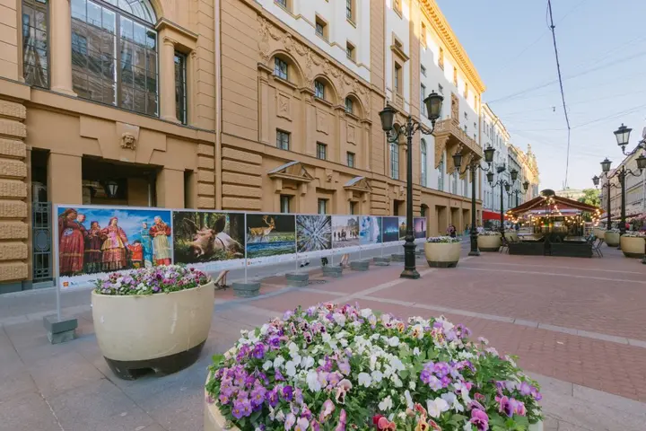 Санкт-Петербург: Жилое помещение Family Apart on Nevskiy Avenue