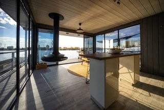 Москва: Дом HouseBoat