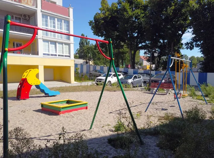 Янтарный: Апартаменты Изумруд