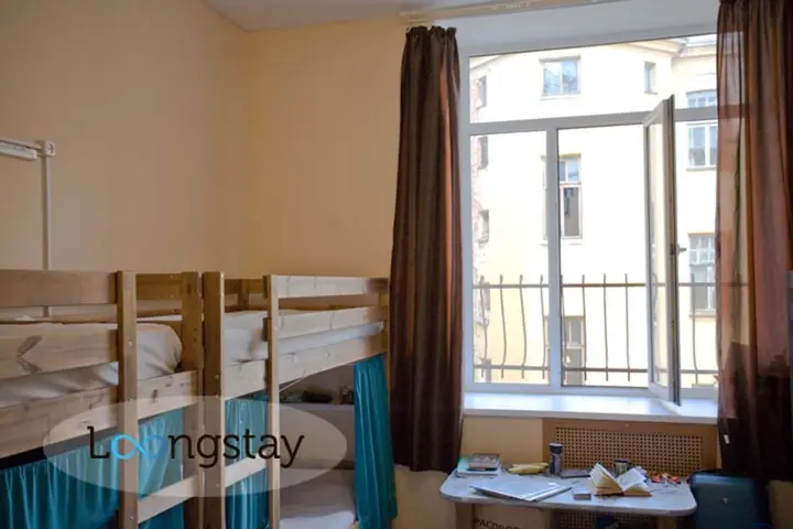 Санкт-Петербург: Хостел Longstay at Kamennoostrovskiy 26-28