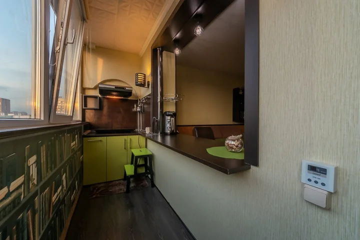 Санкт-Петербург: Квартира на Энгельса