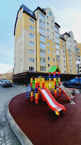 Зеленоградск: Апартаменты На Потемкина 17