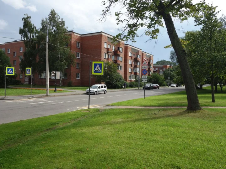Петергоф: Апартаменты on Nikolskaya