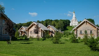 Мисайлово: Отель Остров Царская Усадьба