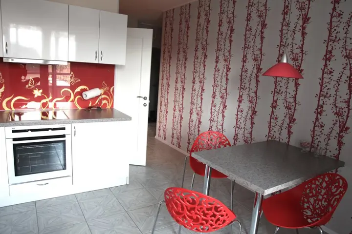 Санкт-Петербург: Квартира Red Wall