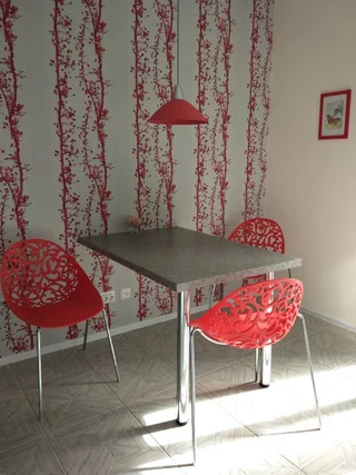 Санкт-Петербург: Квартира Red Wall