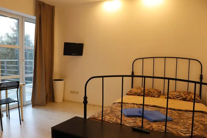 Апартаменты с джакузи и балконом STUDIO CROCUS 15Г — фото 4