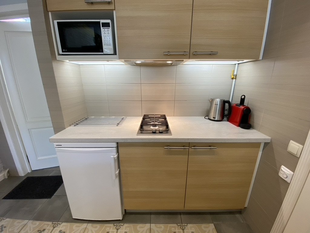 Санкт-Петербург: Апартаменты С видом на Кирху и Собор FeelApartments