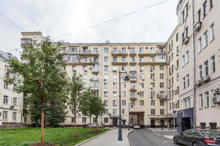 Москва: Апартаменты в центре Патриарших прудов