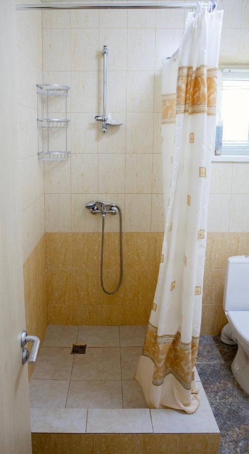 Должанская: Holiday home on Chapaieva 121