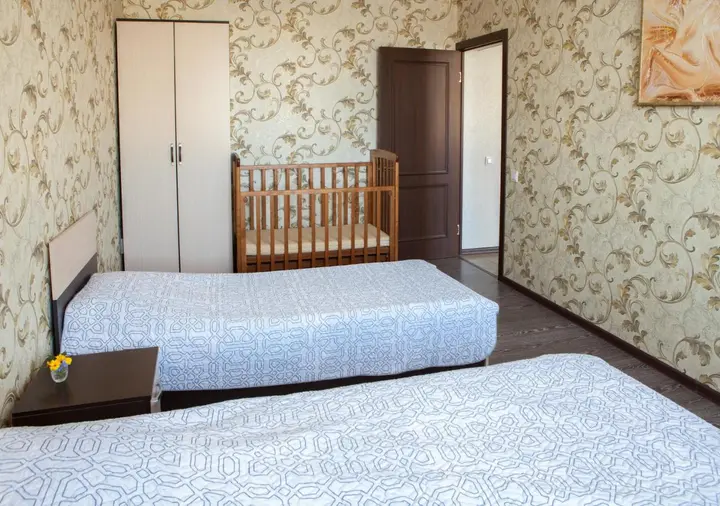 Должанская: Holiday home on Chapaieva 121