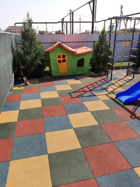 Должанская: Holiday home on Chapaieva 121
