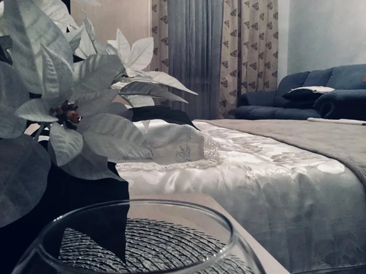 Москва: U Belogo Doma Guest House
