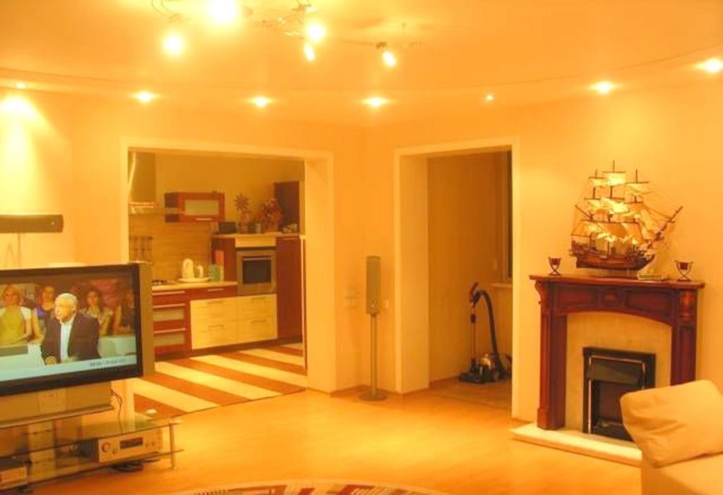 Москва: Metro Novyie Cheremushki Apartments