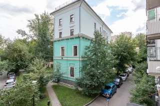 Москва: Апартаменты в Парижском Стиле на Патриарших