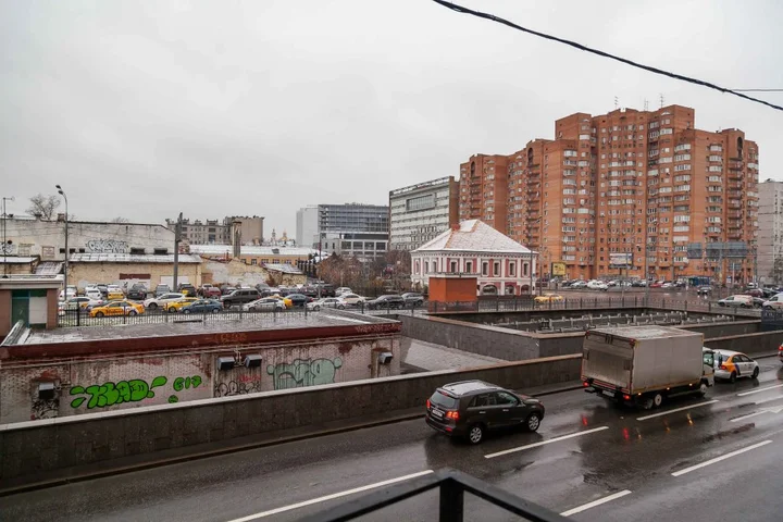 Москва: Квартира в Сталинской Высотке 3