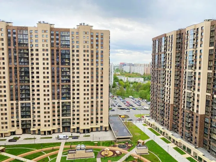 Москва: Апартаменты Гости Любят у метро Новопеределкино Зеленая