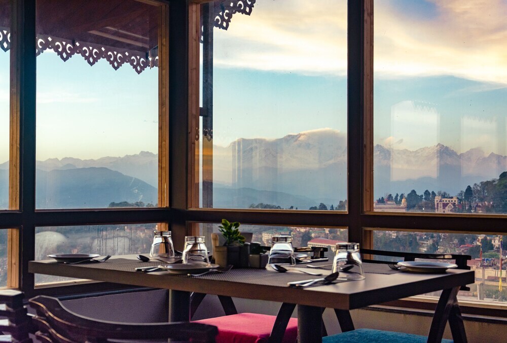Дарджилинг: Sumi Vista T V Tower Darjeeling