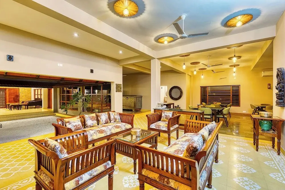 Бхудж: The Kutchh Courtyard Resort