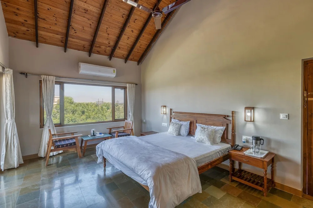 Бхудж: The Kutchh Courtyard Resort
