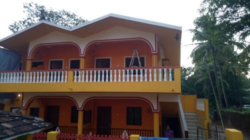 Анджуна: Goroomgo Laximi Guest House Goa