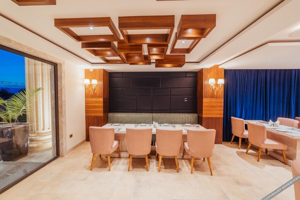 Айодхья: The Ramayana Hotel Ayodhya