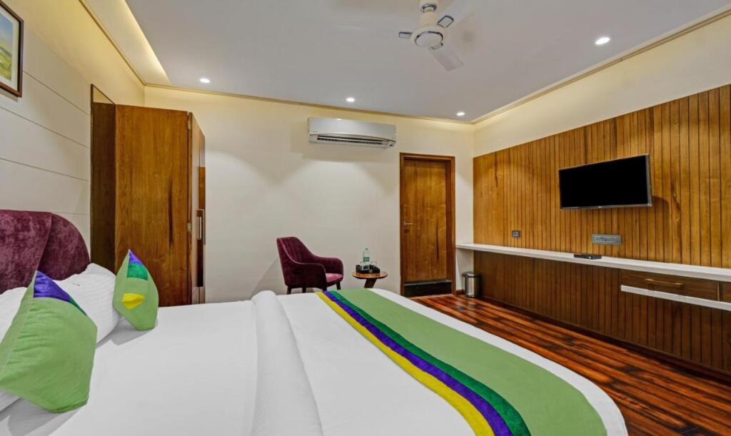Бхилвара: Hotel Z by Treebo