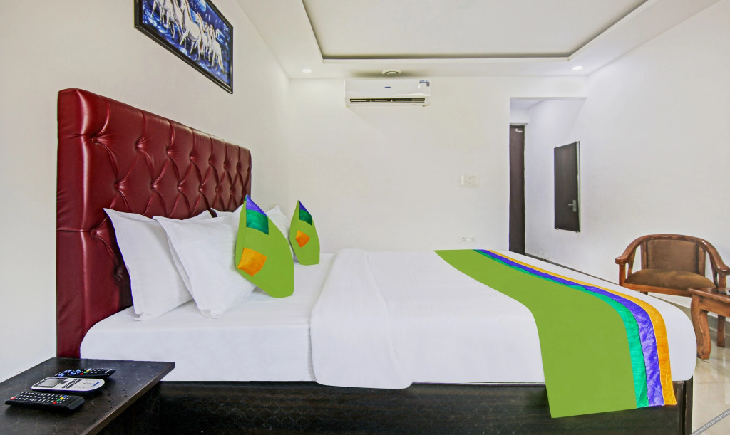 Чандигарх: Treebo Royal Empire Adarsh Nagar, Chandigarh