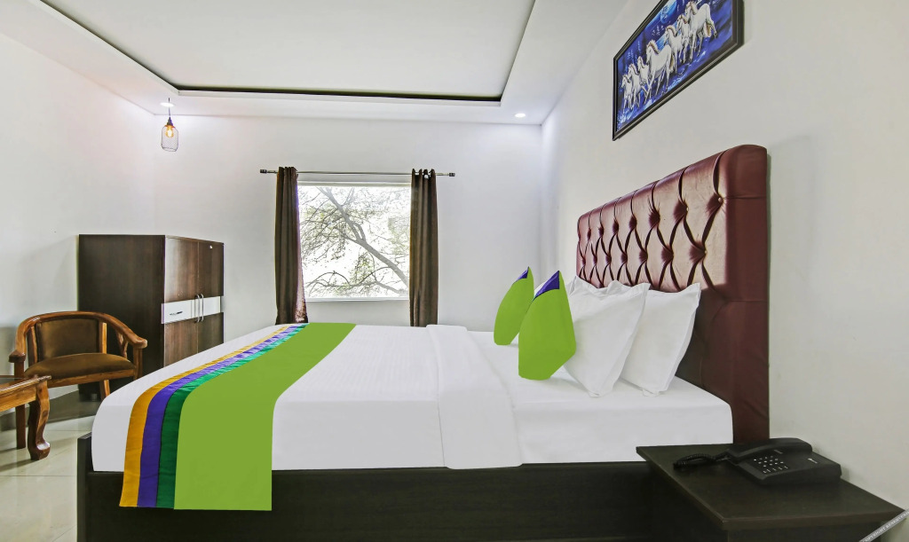 Чандигарх: Treebo Royal Empire Adarsh Nagar, Chandigarh