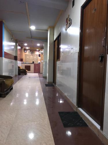 Нойда: OYO 87010 Sangam Guest House