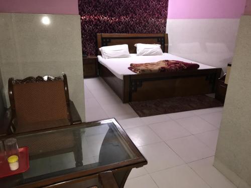 Нойда: OYO 87010 Sangam Guest House