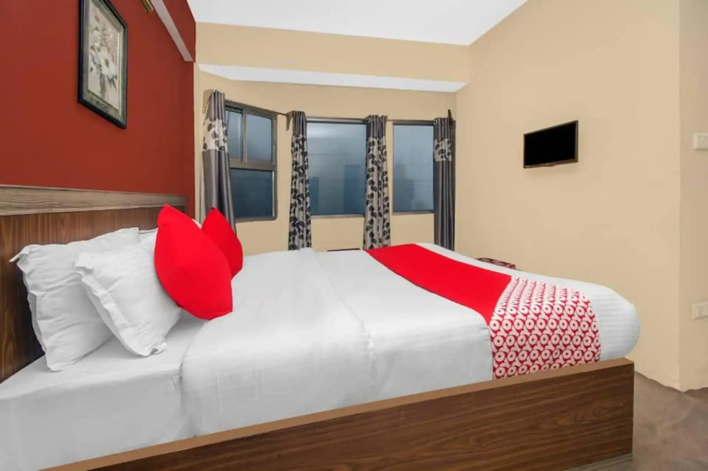 Дарджилинг: Hotel Hill Grand Himalaya by OYO Rooms