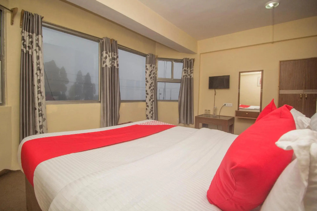 Дарджилинг: Hotel Hill Grand Himalaya by OYO Rooms
