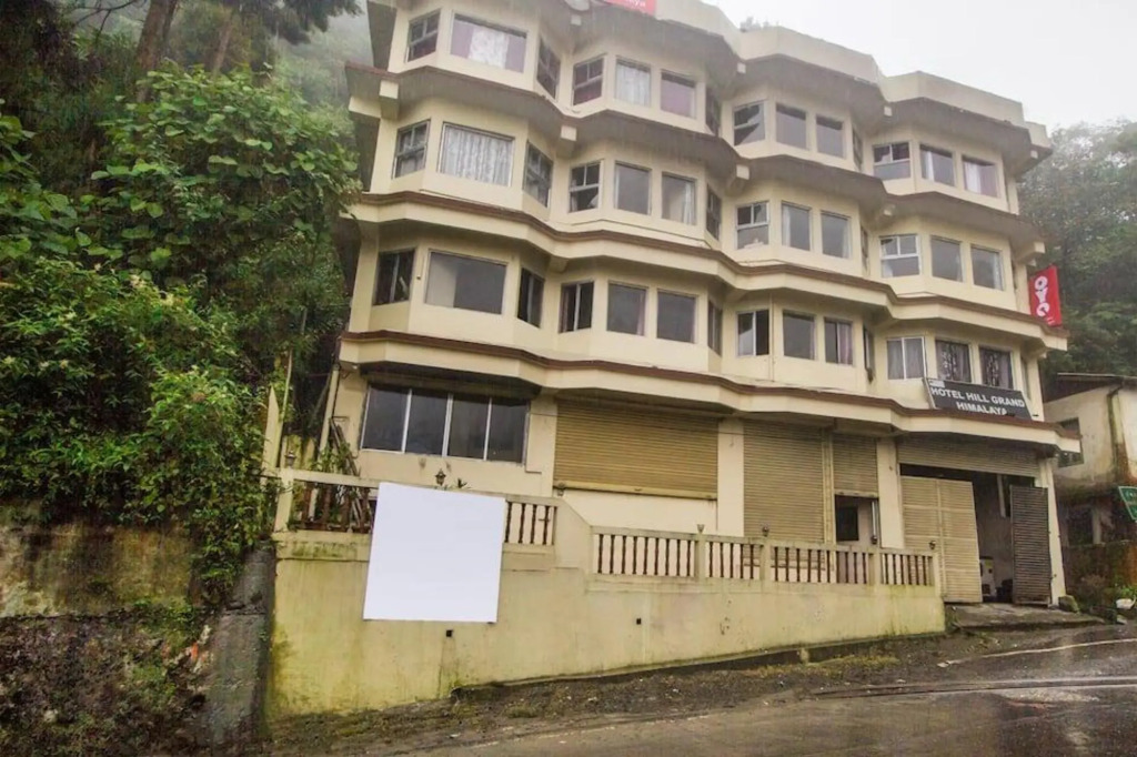 Дарджилинг: Hotel Hill Grand Himalaya by OYO Rooms