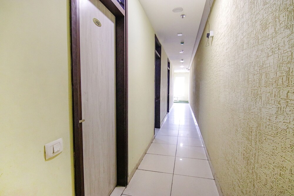 Зиракпур: Hotel Skyla by OYO Rooms
