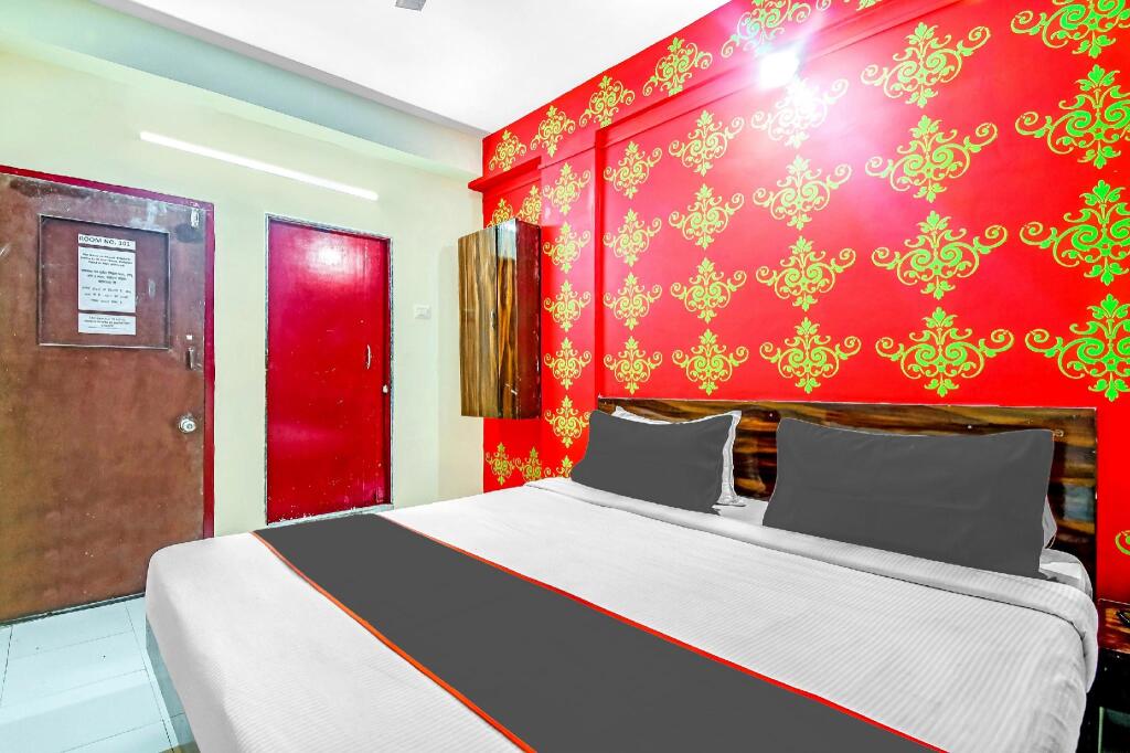 Ховрах: Hotel Lemon Arrow Inn by OYO Rooms