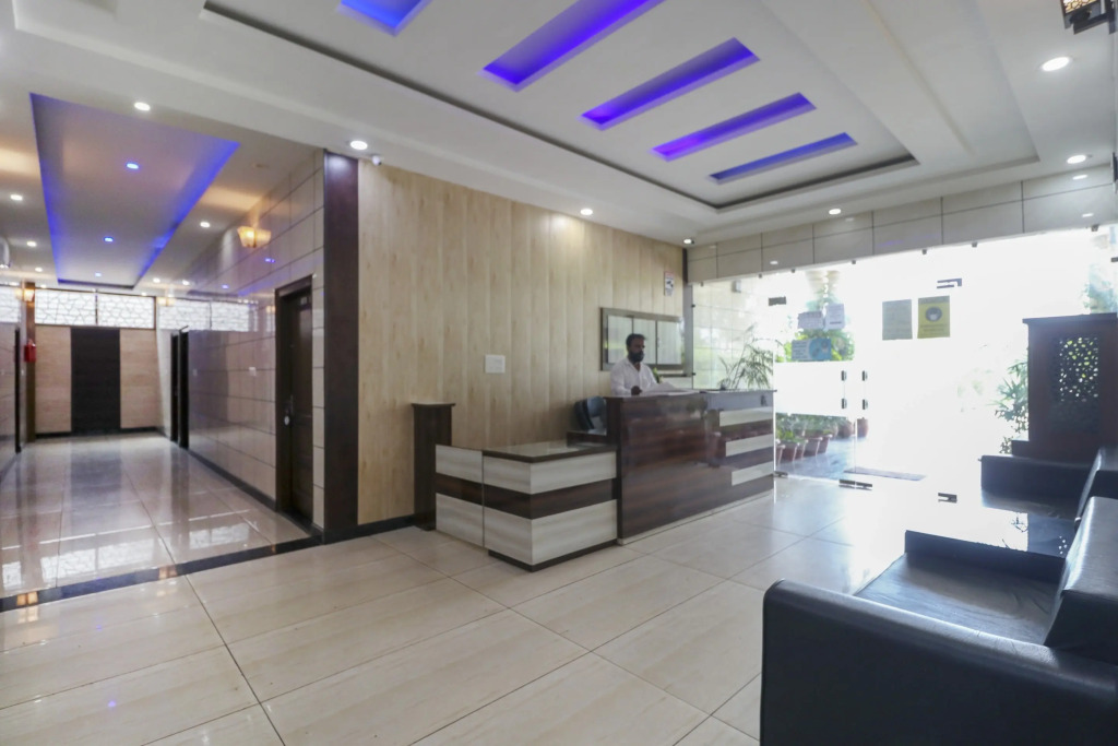 Hotel Shivam Lodge By OYO — фото 4